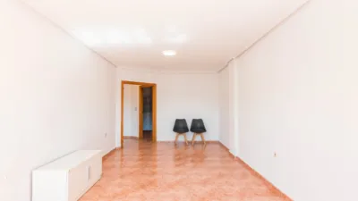 Apartment at Avenida Av. Regimiento Zaragoza 5 de Paracaidistas, nº 62 photo 8