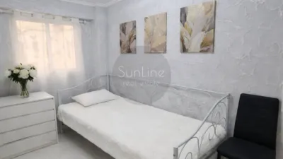 Apartment on Calle de Conchita Piquer, 1 photo 4