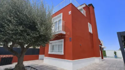 Semi-detached house on Carrer Serra de Cazorla, 1 photo 24