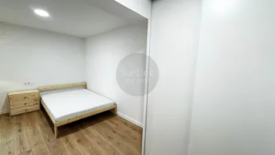 Apartment on Calle Dels Sants Just I Pastor, Manises, No. 4 photo 11