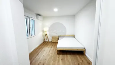 Apartment on Calle Dels Sants Just I Pastor, Manises, No. 4 photo 12