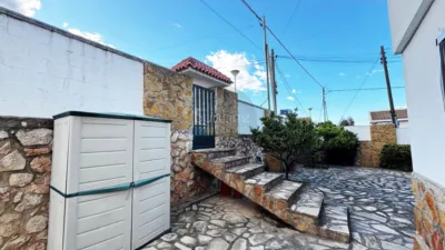 House on Avenida Av. del Rio Turia, Chiva, Valencia, No. 14 photo 67