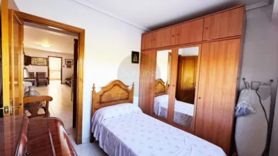 House on Avenida Av. del Rio Turia, Chiva, Valencia, No. 14 photo 14