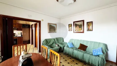House on Avenida Av. del Rio Turia, Chiva, Valencia, No. 14 photo 5