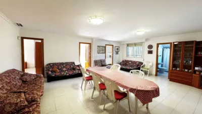 House on Avenida Av. del Rio Turia, Chiva, Valencia, No. 14 photo 16