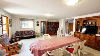 House on Avenida Av. del Rio Turia, Chiva, Valencia, No. 14 photo 17