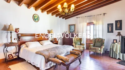 Rustic chalet on Vista Castillo Street photo 8
