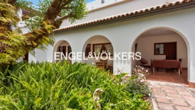 Single-family villa on Calle del Hornillo photo 3