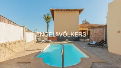 Single-family chalet on Calle del Tagoro photo 4