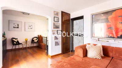 Penthouse on Méndez Núñez Street photo 19