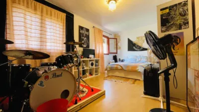 Chalet in Sant Andreu de La Barca photo 32