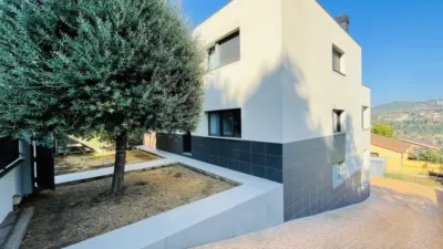 Chalet in Corbera de Llobregat photo 59