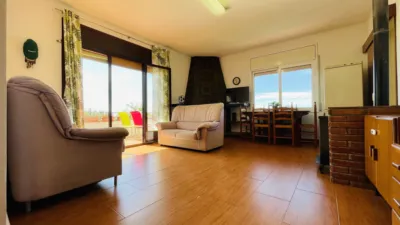 House in Corbera de Llobregat photo 4