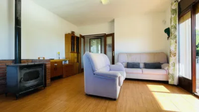 House in Corbera de Llobregat photo 3