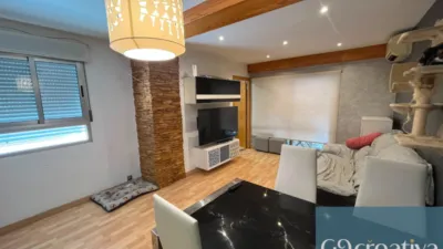 Apartment on Huit de Març Street photo 12