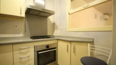 Piso en venta en Calle Adelantado, Parlamento (Distrito Macarena. Sevilla Capital) de 230.000 €