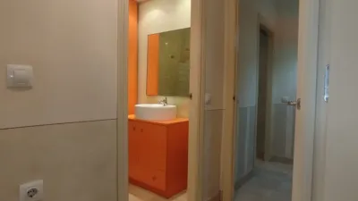 Piso en venta en Calle Adelantado, Parlamento (Distrito Macarena. Sevilla Capital) de 230.000 €