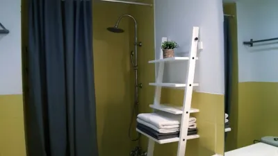 Piso en venta en Calle Lanza, Santa Catalina (Distrito Casco Antiguo. Sevilla Capital) de 255.000 €