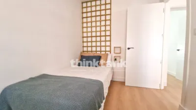 Apartment for sale in Plaza de Rabi Sem Tob photo 7