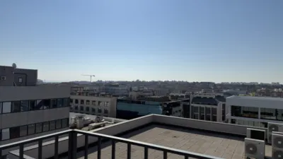 Penthouse on Calle de Miguel Yuste photo 30