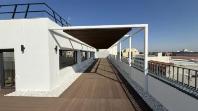Penthouse on Calle de Miguel Yuste photo 28