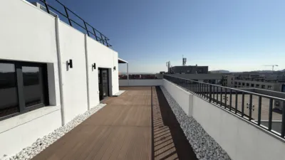Penthouse on Calle de Miguel Yuste photo 4