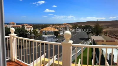 Single-family chalet on Avenida Ángel Jové photo 12