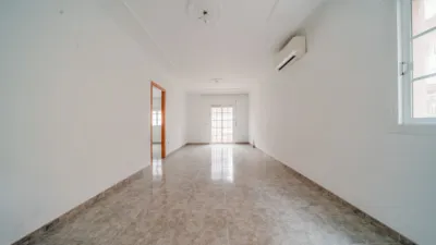 Piso en calle Orfeo photo 9