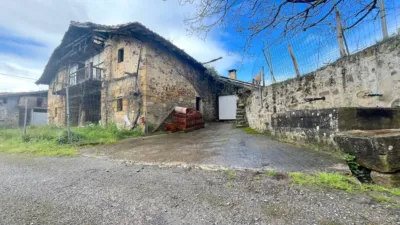 Semi-detached house in Amorebieta photo 3