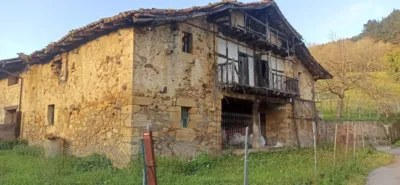 Semi-detached house in Amorebieta photo 6