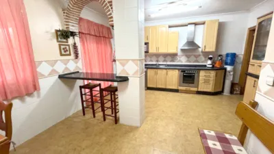 Semi-detached house in Calle Villamartin, 19 photo 3