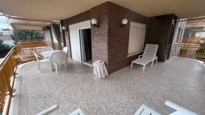 Piso en alquiler en Carrer del Palmeral, cerca de Carrer del Mas dels Andreus, Heliópolis-Curva (Benicàssim - Benicasim) de 650 €<span>/mes</span>