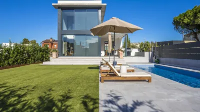Casa en venta en Carrer dels Horts, 8, Castelló d'Empúries de 969.000 €