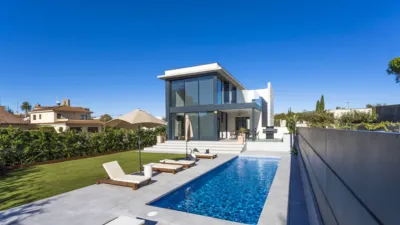 Casa en venta en Carrer dels Horts, 8, Castelló d'Empúries de 969.000 €