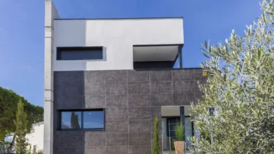 Casa en venta en Carrer dels Horts, 8, Castelló d'Empúries de 969.000 €