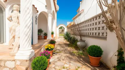Casa en venta en Carrer de les Medes, 57, Empuriabrava (Castelló d'Empúries) de 799.000 €