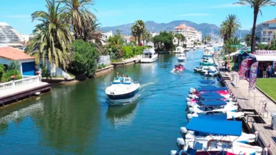 Casa en venta en Empuriabrava, Empuriabrava (Castelló d'Empúries) de 1.395.000 €