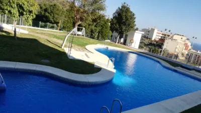 Piso en alquiler en Avenida de Carvajal, Las Gaviotas-Carvajal (Fuengirola) de 1.100 €<span>/mes</span>
