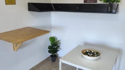 Piso en alquiler en Avenida de Carvajal, Las Gaviotas-Carvajal (Fuengirola) de 1.100 €<span>/mes</span>