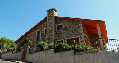 Casa – Miño, Agua de los Prados, O Apeadeiro - Más