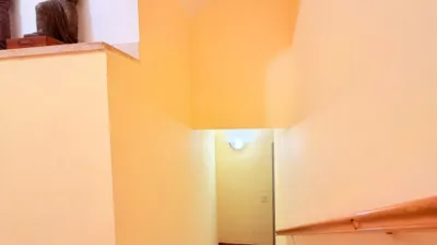 Semi-detached house on Carrer de Joaquim Mir photo 44