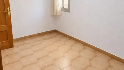 Apartment in Estruch-Eixample photo 5