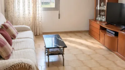 Apartment in Estruch-Eixample photo 9