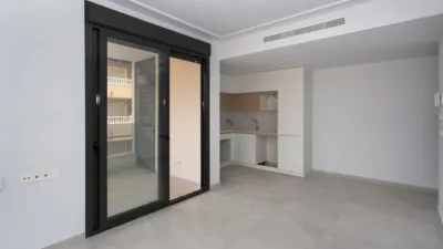 Piso – Torrevieja, Urbanización Los Balcones - Más