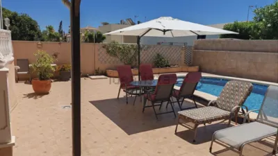 Chalet en Avenida Sol Naciente photo 18