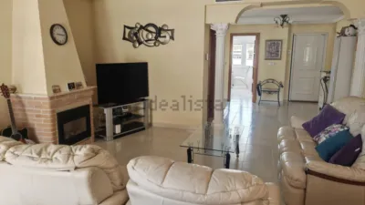Chalet en Avenida Sol Naciente photo 6