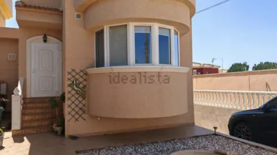 Chalet on Avenida Sol Naciente photo 4