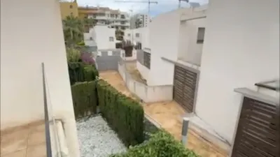 Semi-detached house on Calle Punta Prima, Torrevieja photo 6