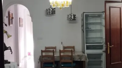 Apartment on Calle del Teniente Trujillo photo 3