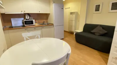 Apartamento en alquiler en Calle C/Molino del Viento 6,, Número 1B - Imagen 4